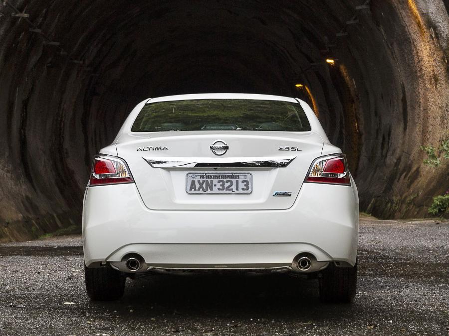 Nissan Altima 2013 года  (BR) (фото 5 из 11)
